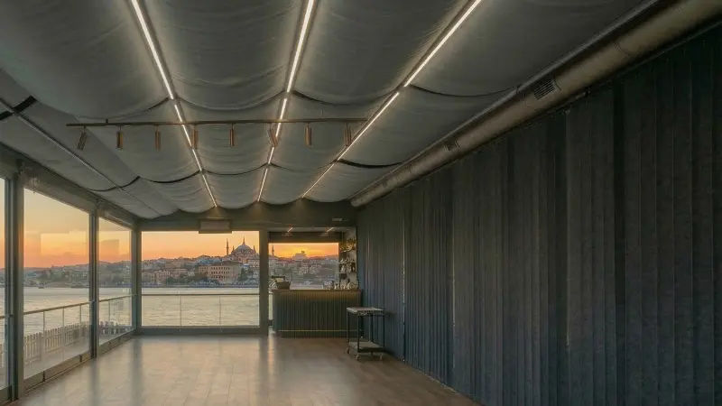 5-Layer Cambered Ceiling Curtain | Ceiling Acoustics